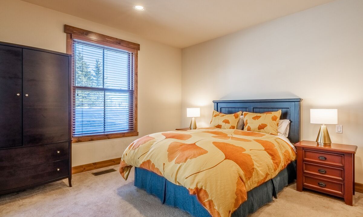 Photo of Bedroom in Mammoth Lakes