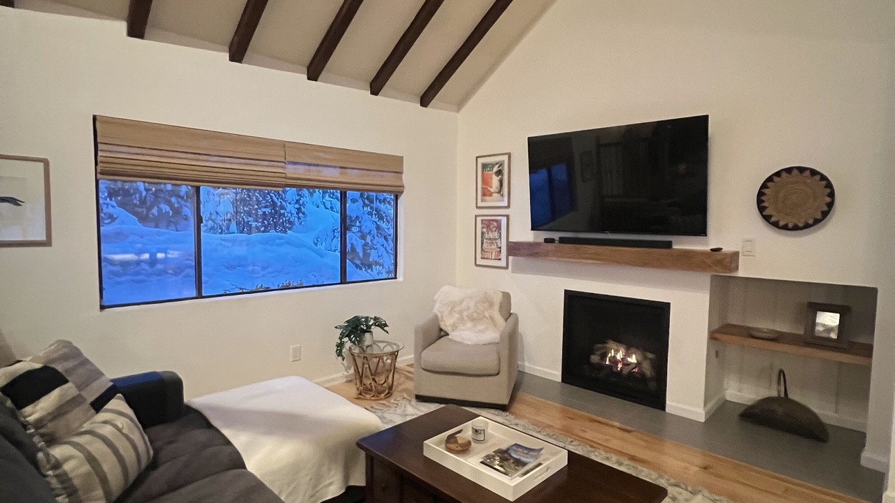 Photo of Livingroom in Kings Beach