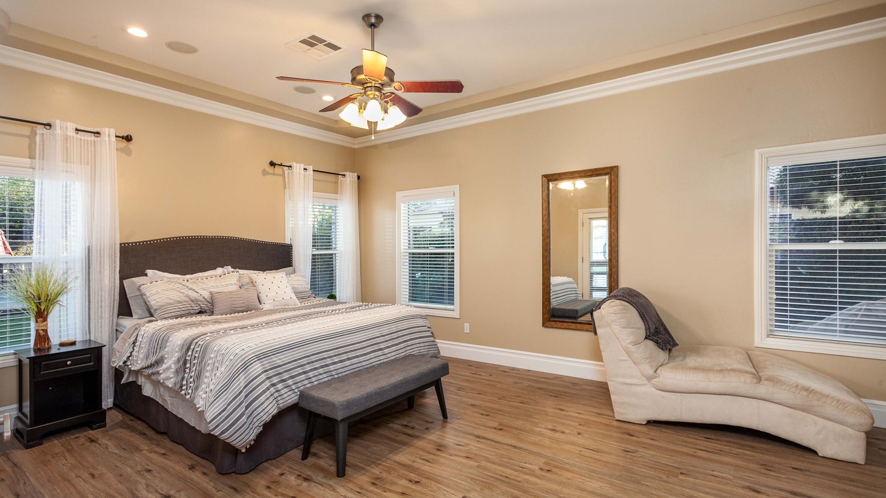 Photo of Bedroom in Rosedale