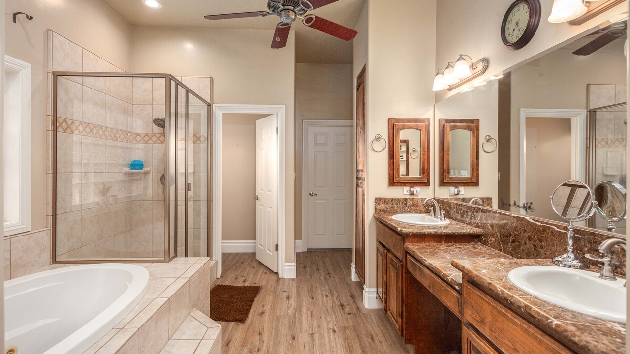 Photo of Bathroom in Rosedale