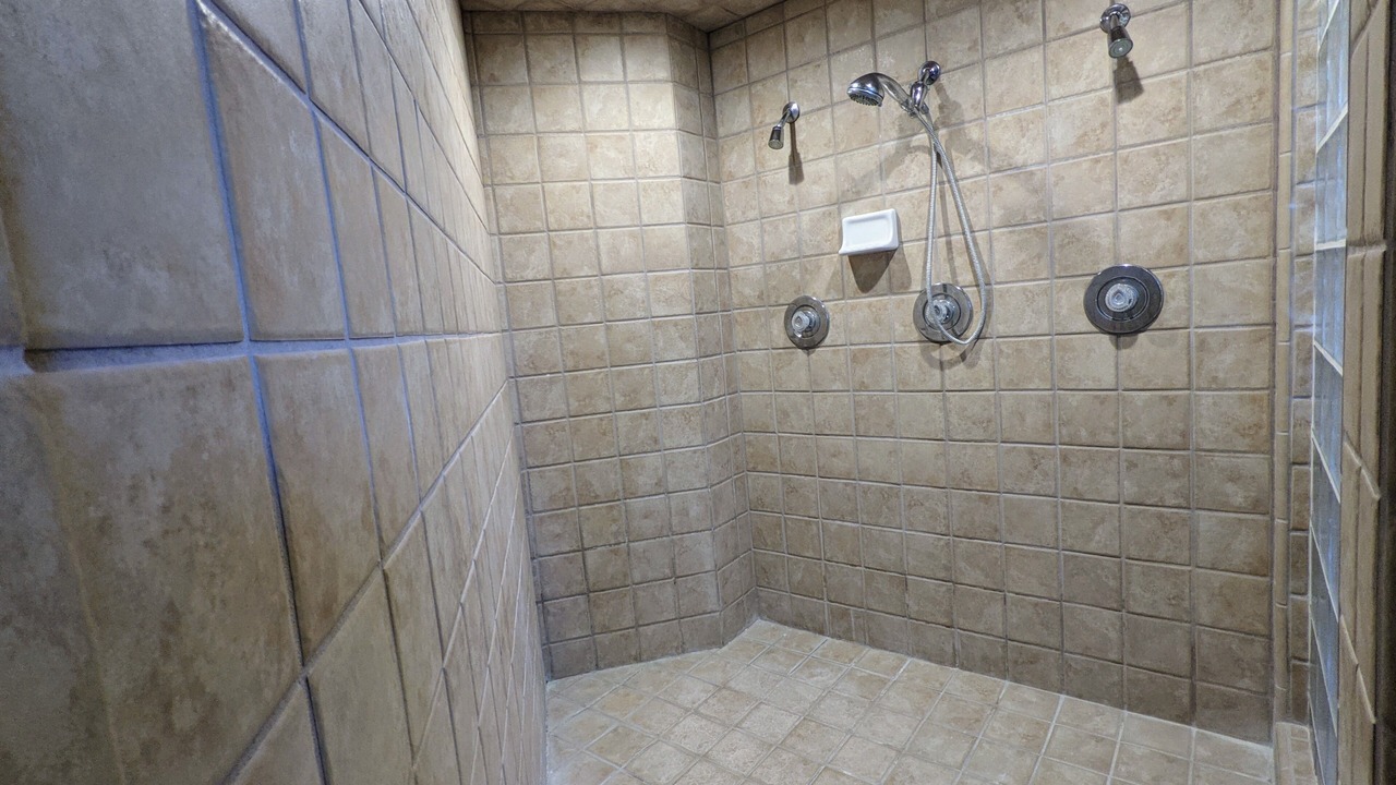 Photo of Bathroom in Madera