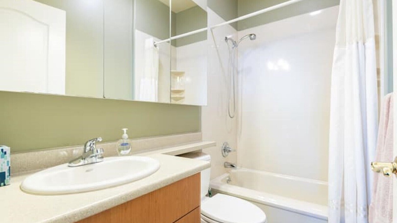 Photo of Bathroom in Castro Valley
