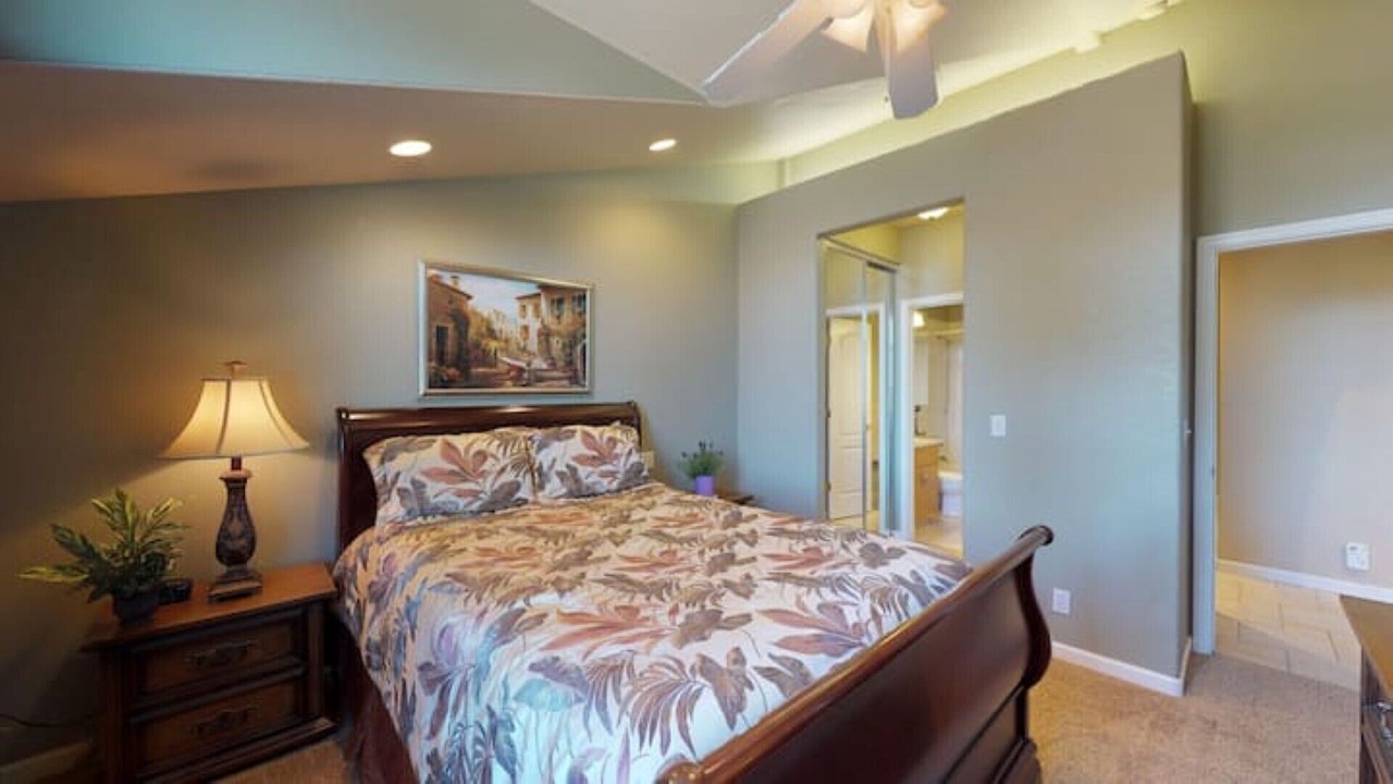 Photo of Bedroom in Castro Valley