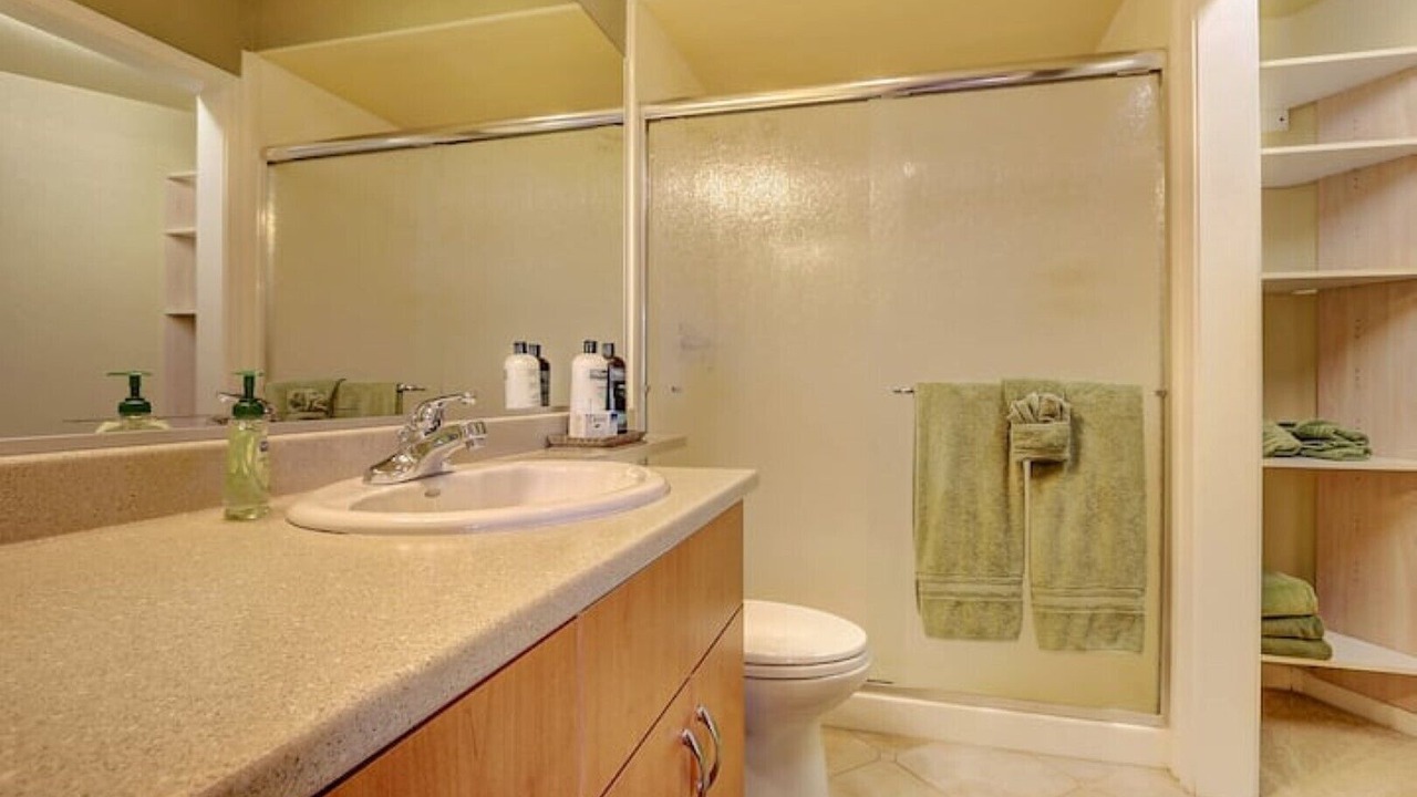 Photo of Bathroom in Castro Valley