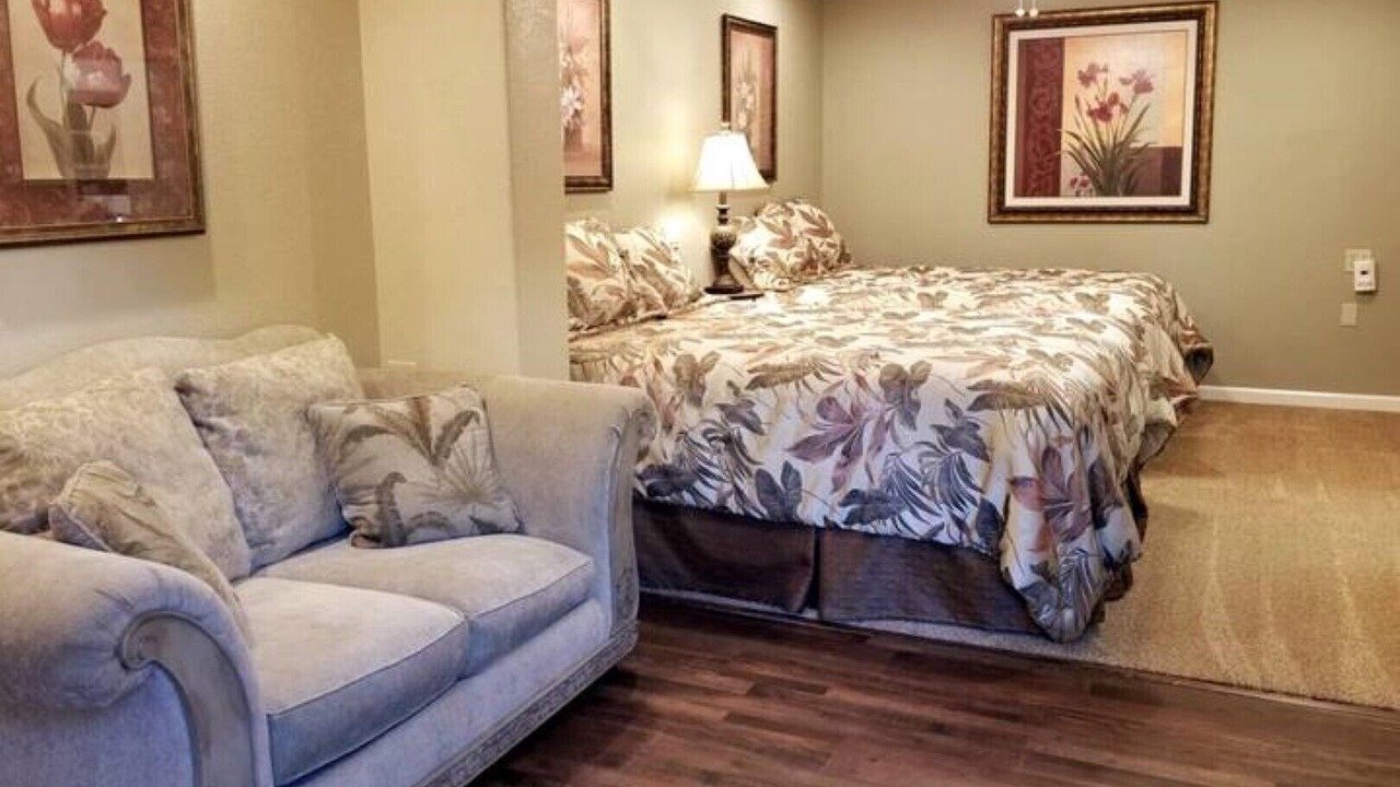 Photo of Bedroom in Castro Valley