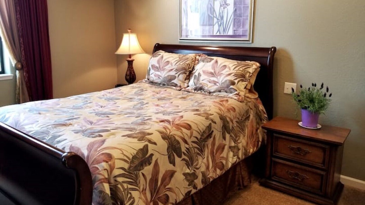 Photo of Bedroom in Castro Valley