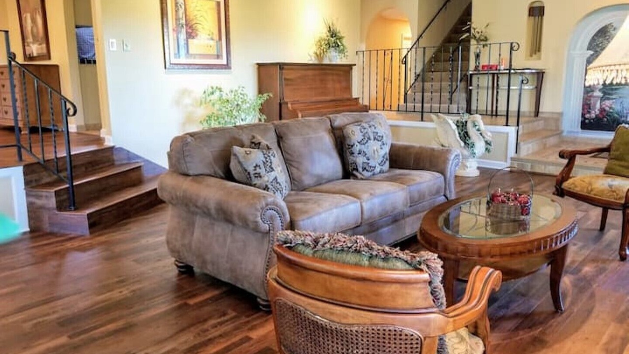 Photo of Livingroom in Castro Valley