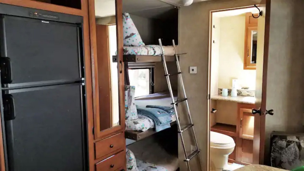 Photo of Bedroom in Shingletown