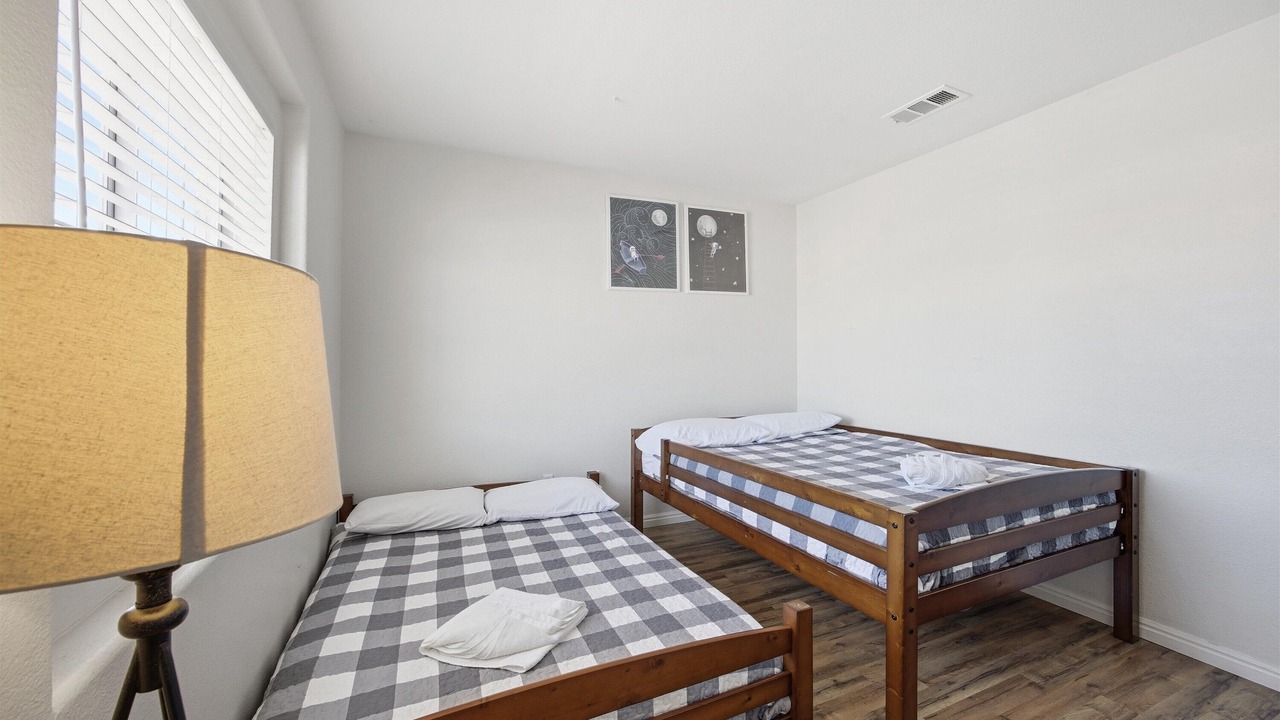 Photo of Bedroom in Centennial Hills