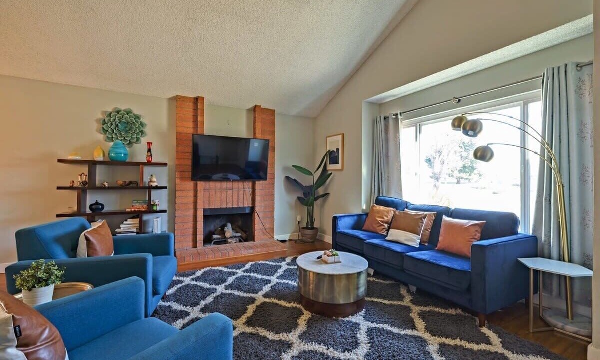 Photo of Livingroom in Ardenwood