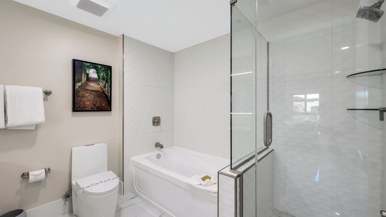 Photo of Bathroom in Lake Las Vegas
