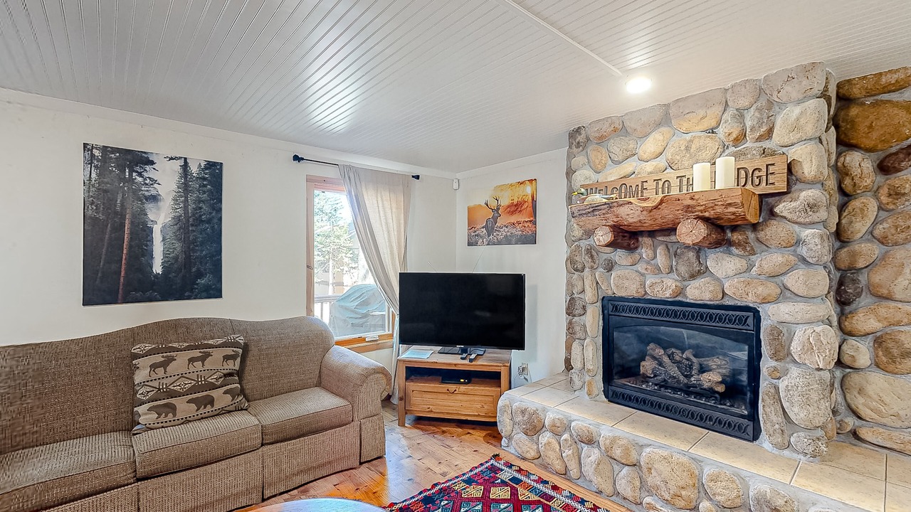 Photo of Livingroom in Yosemite National Park