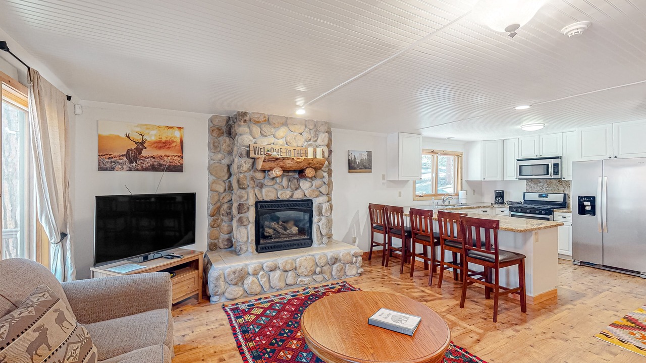 Photo of Livingroom in Yosemite National Park