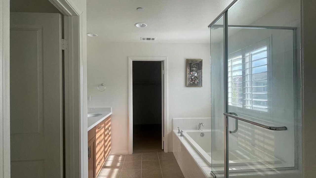 Photo of Bathroom in Riverpark