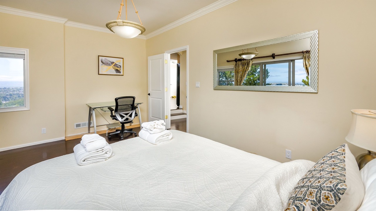 Photo of Bedroom in South San Mateo