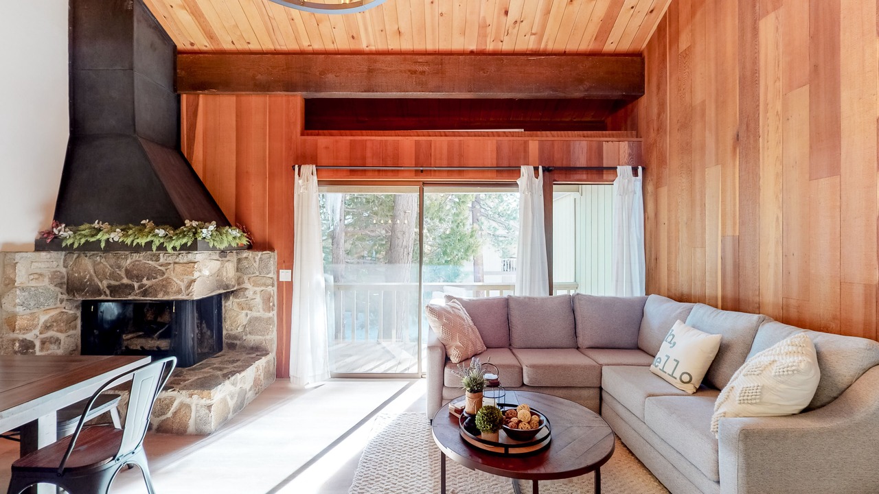 Photo of Livingroom in Kings Beach