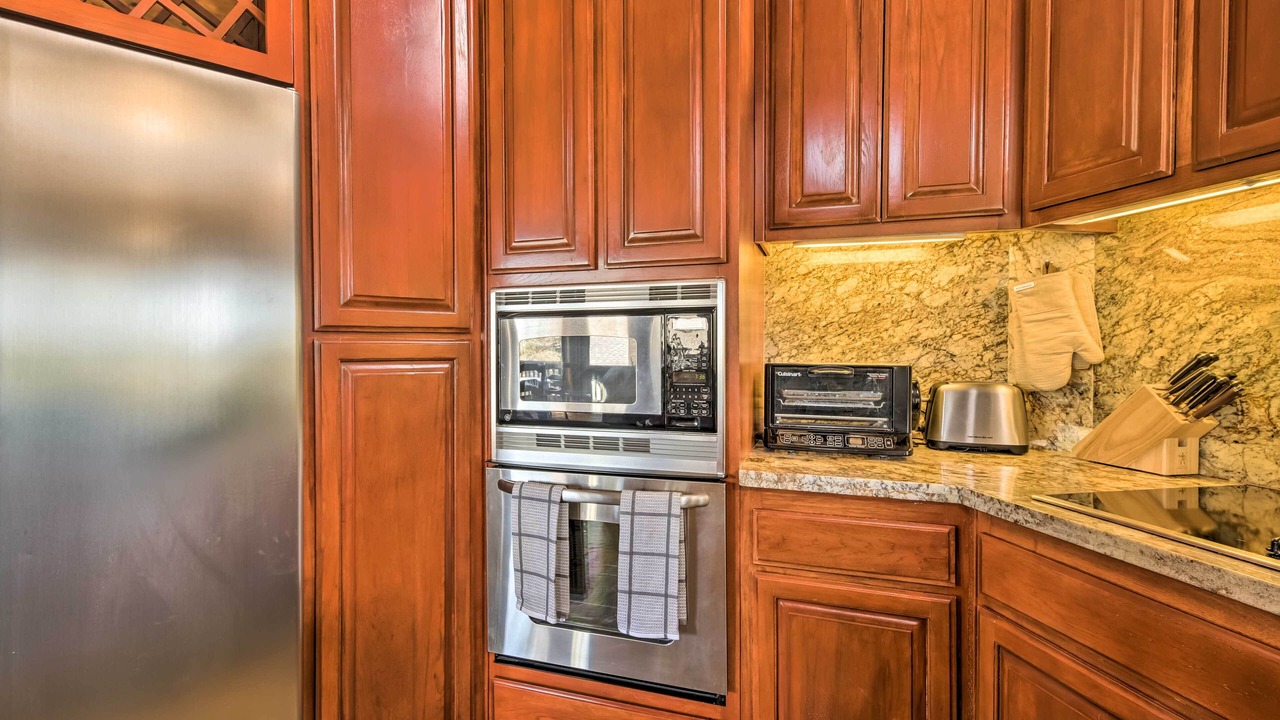 Photo of Kitchen in Pine Mountain Club