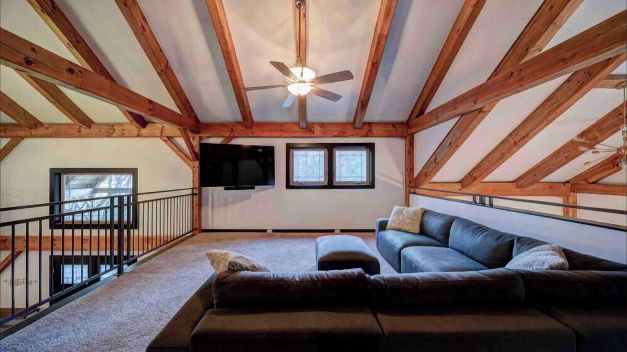 Photo of Livingroom in O'Brien