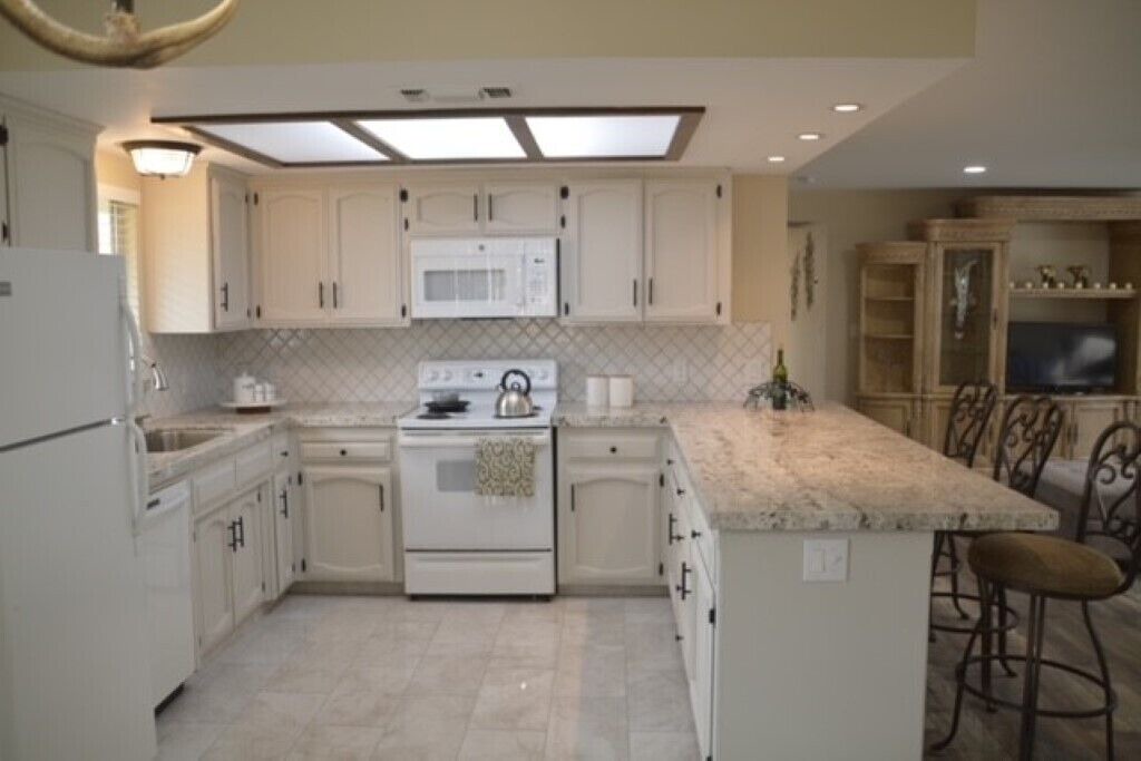 Photo of Kitchen in Yosemite Forks