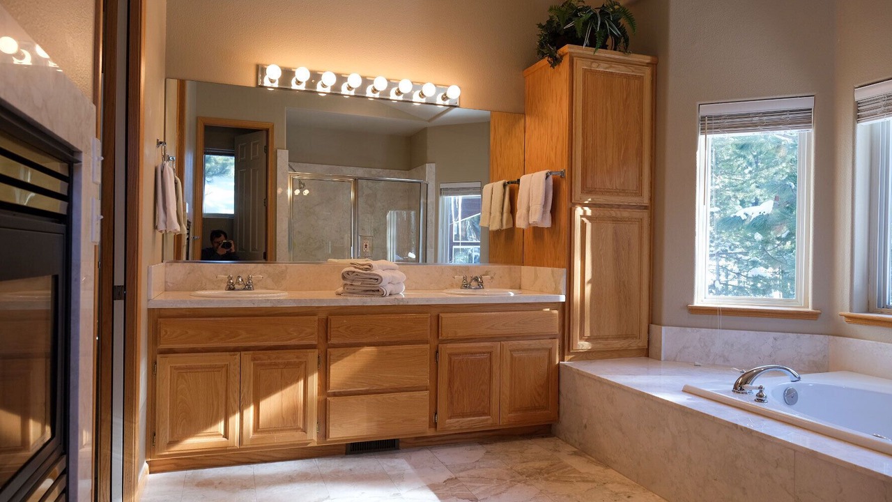 Photo of Bathroom in Angora Highlands