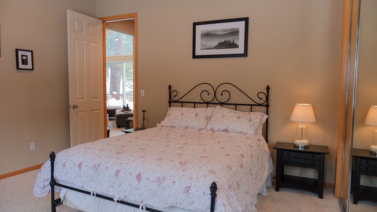 Photo of Bedroom in Angora Highlands