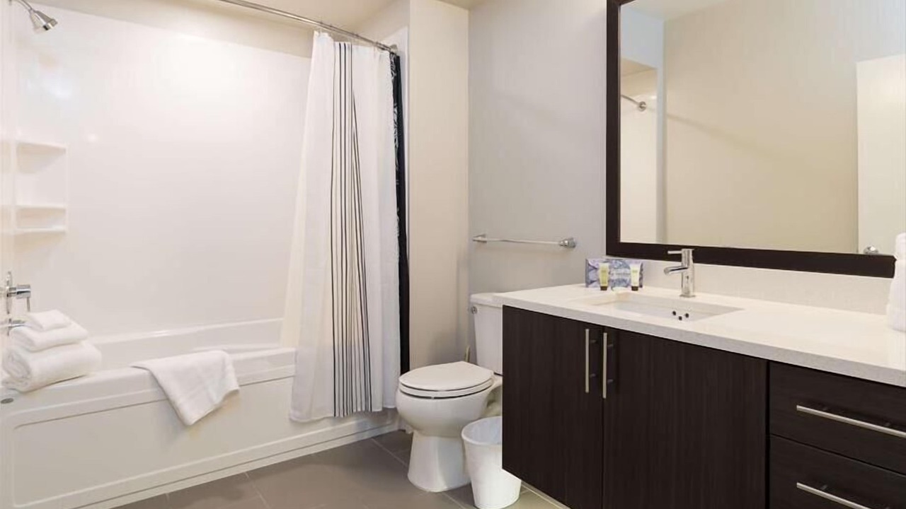 Photo of Bathroom in Shoreline West