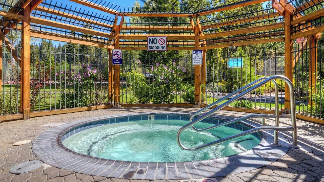 Photo of Outdoor in Lake Forest