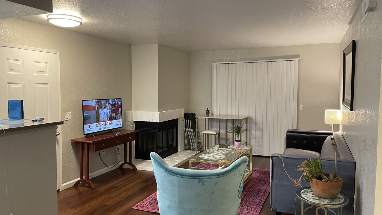 Photo of Livingroom in El Macero
