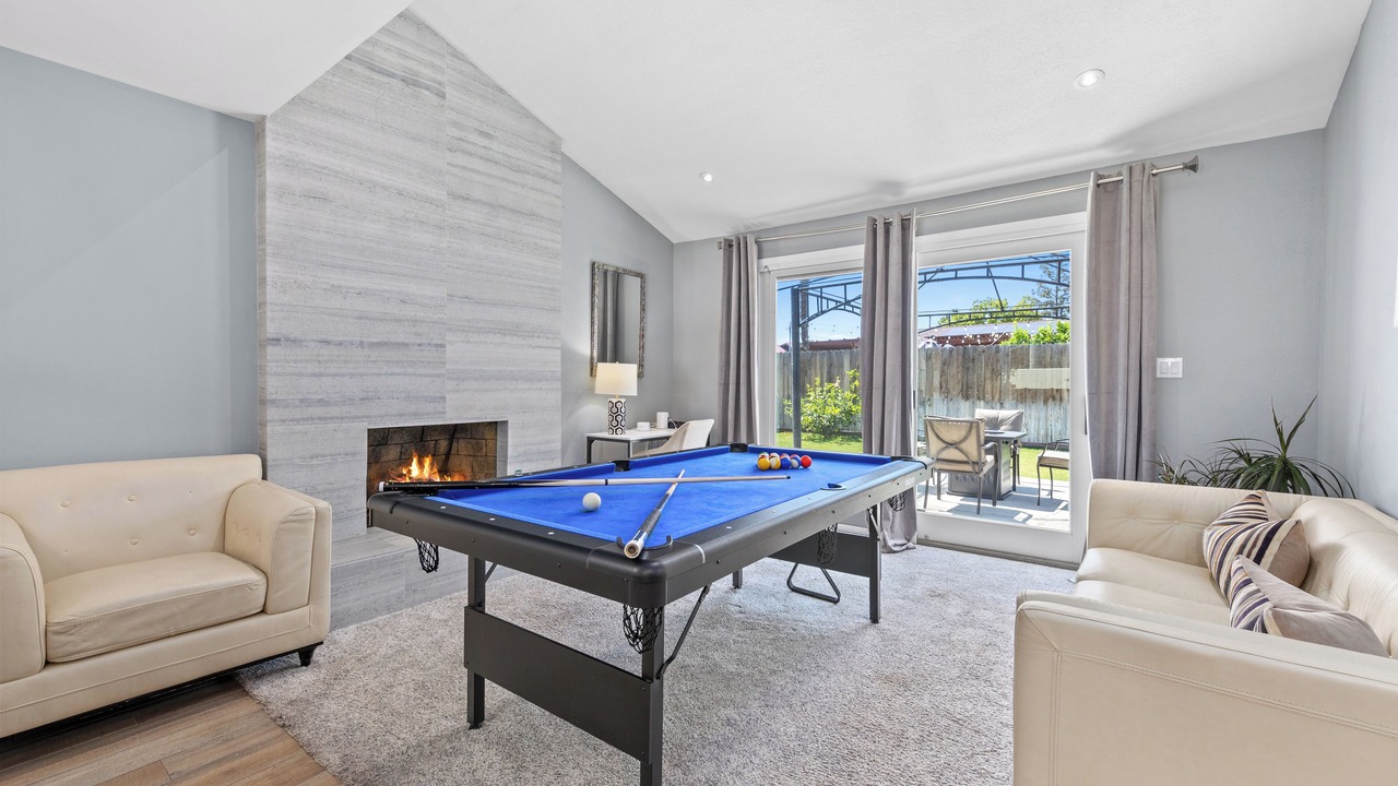 Photo of Livingroom in West Park Community