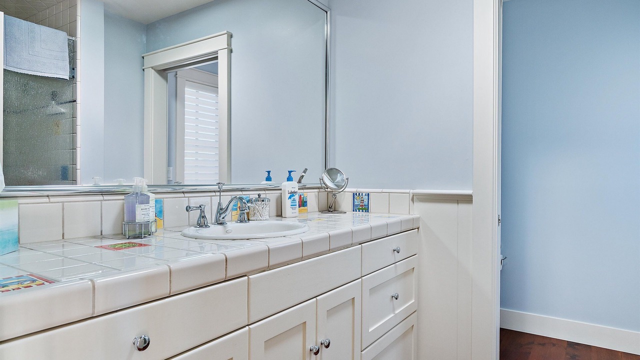 Photo of Bathroom in Park Hill