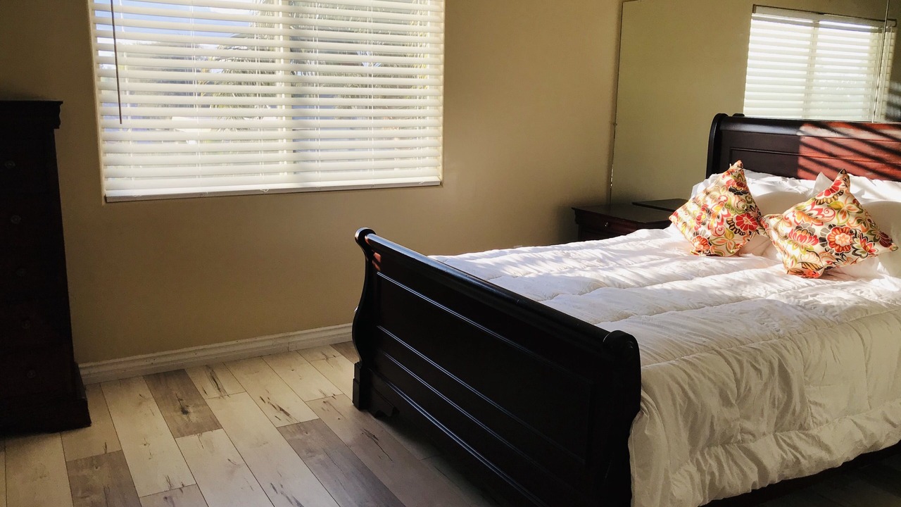 Photo of Bedroom in Bakersfield