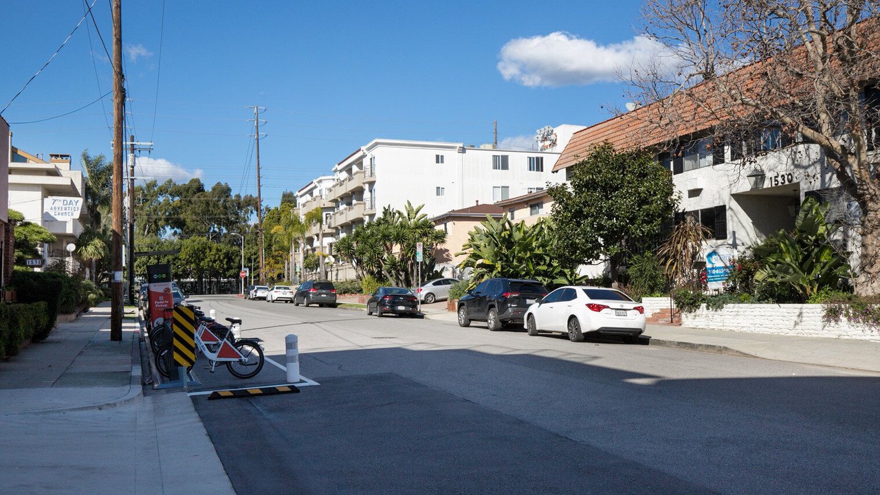 Photo of Others in Sawtelle