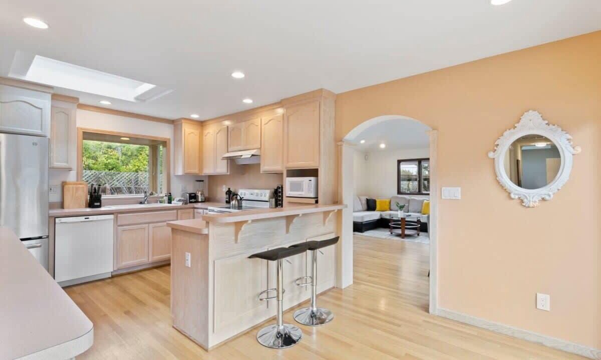 Photo of Kitchen in Loyola