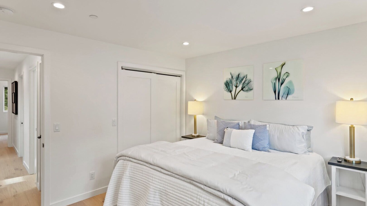 Photo of Bedroom in Monterey