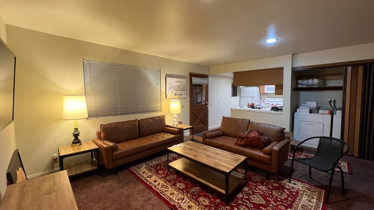 Photo of Livingroom in Mammoth Lakes