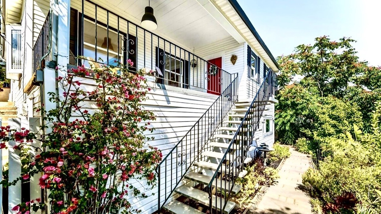 Photo of Outdoor in West End
