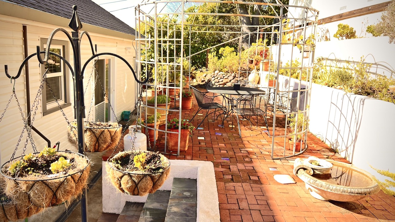 Photo of Outdoor in West End