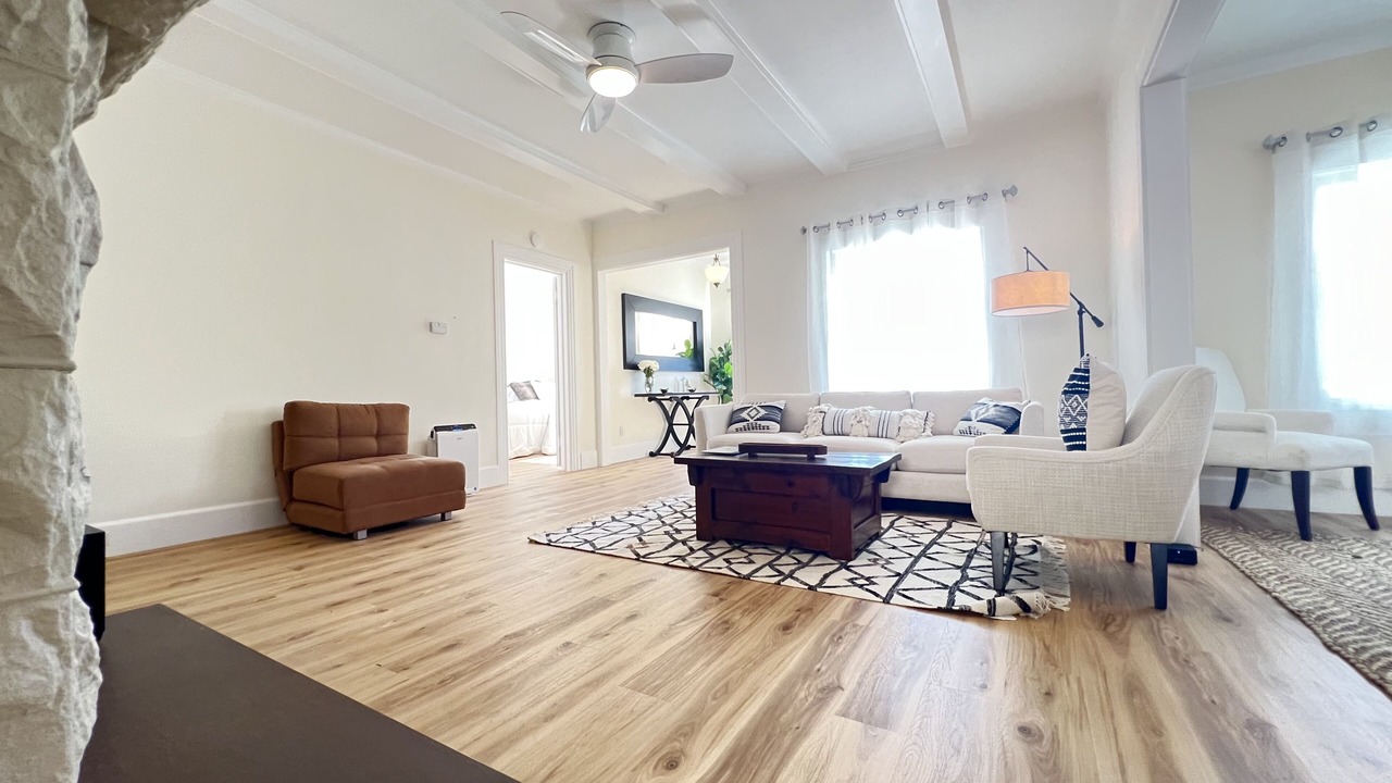 Photo of Livingroom in West End