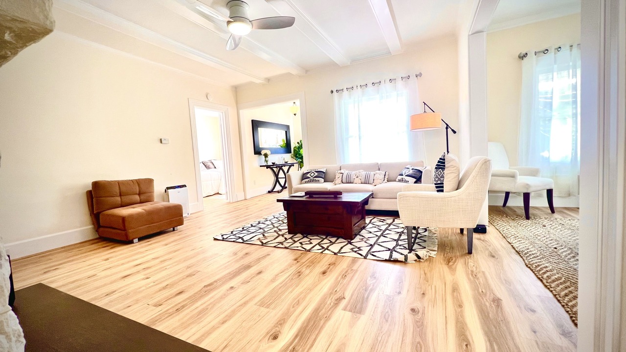 Photo of Livingroom in West End