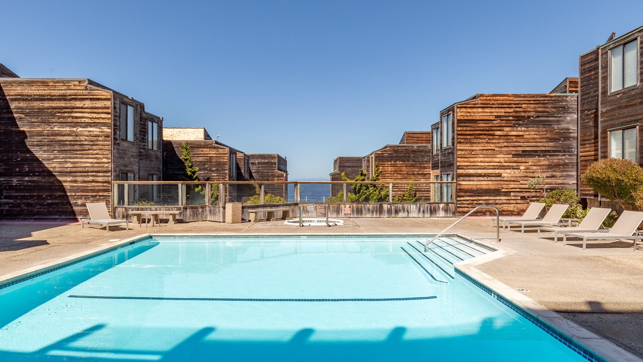 Photo of Outdoor in Monterey