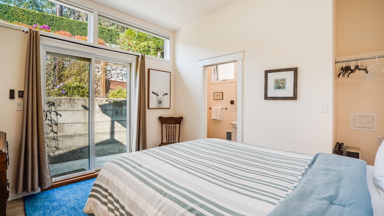 Photo of Bedroom in Lagunitas-Forest Knolls