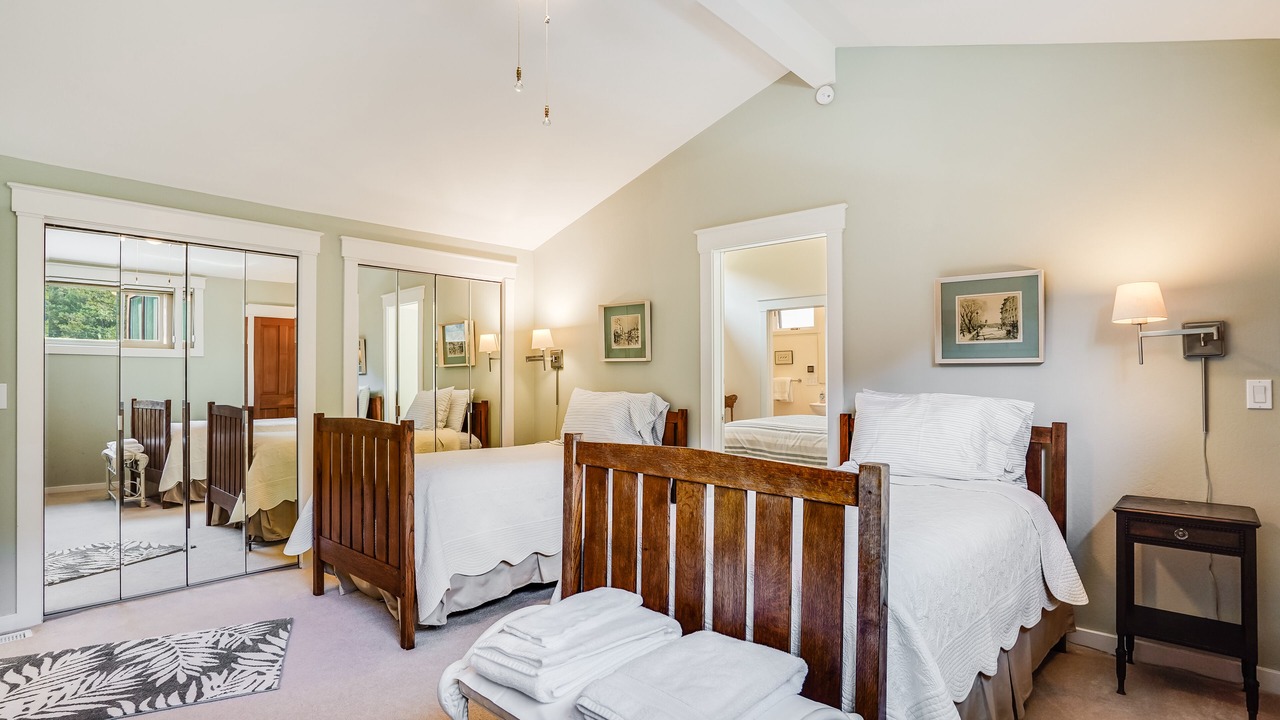 Photo of Bedroom in Lagunitas-Forest Knolls