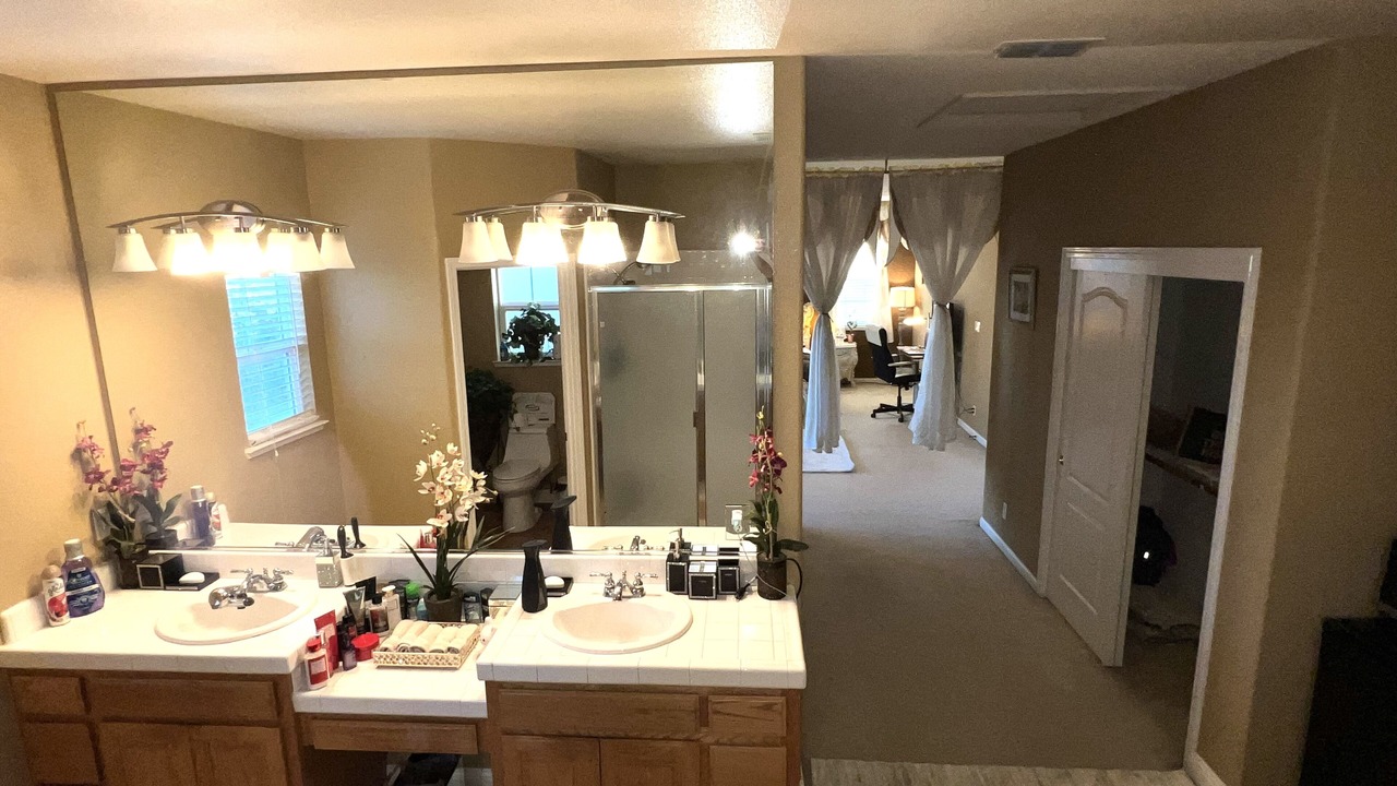 Photo of Bathroom in Tracy