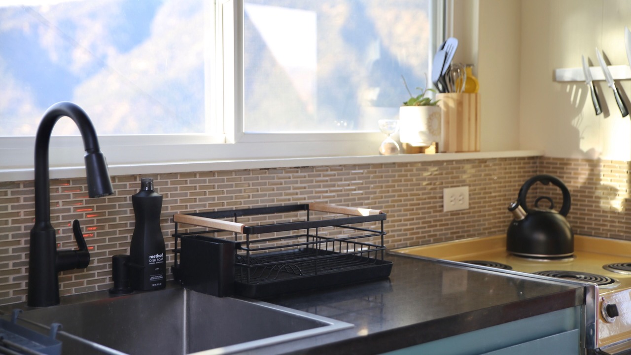 Photo of Kitchen in Pine Mountain Club