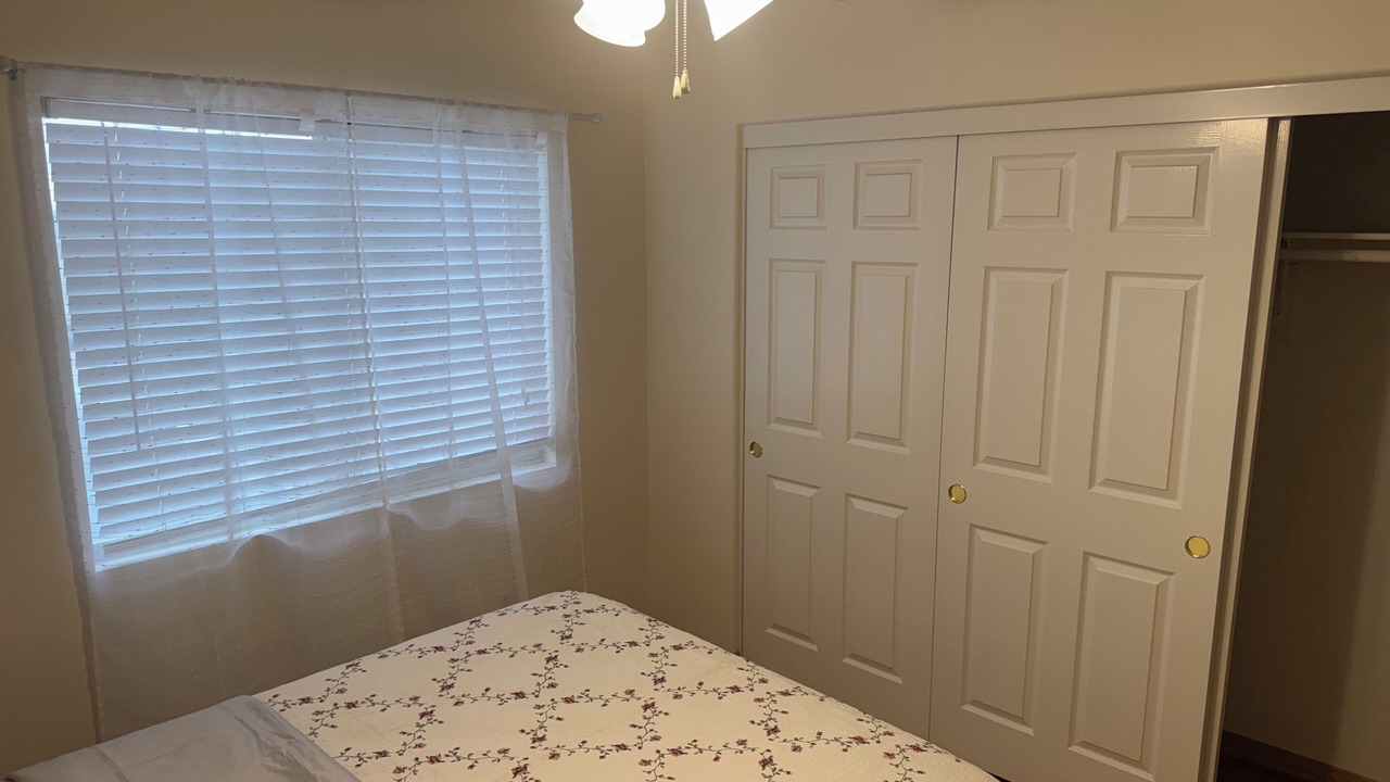 Photo of Bedroom in Palmdale