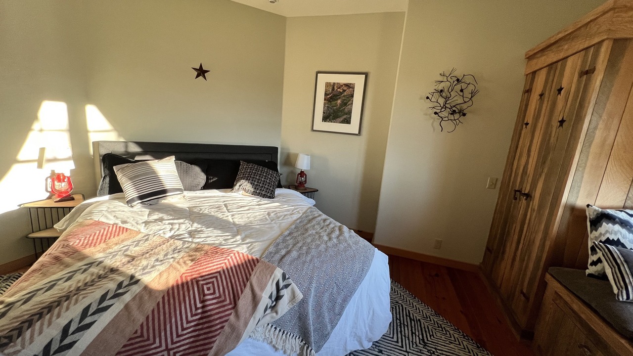 Photo of Bedroom in Miramonte