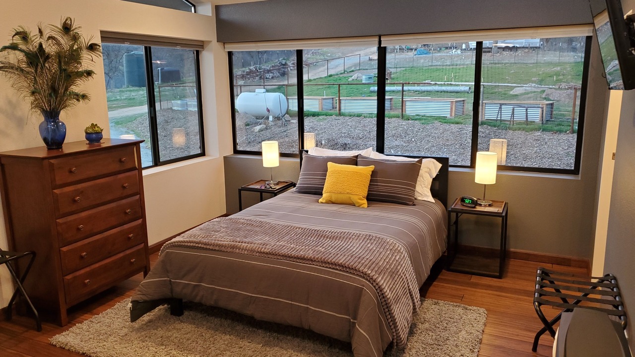 Photo of Bedroom in Three Rivers