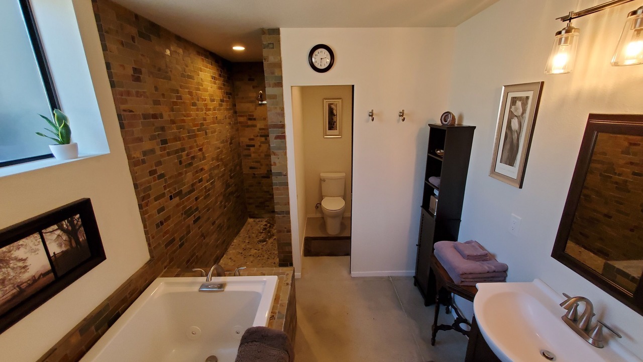 Photo of Bathroom in Three Rivers