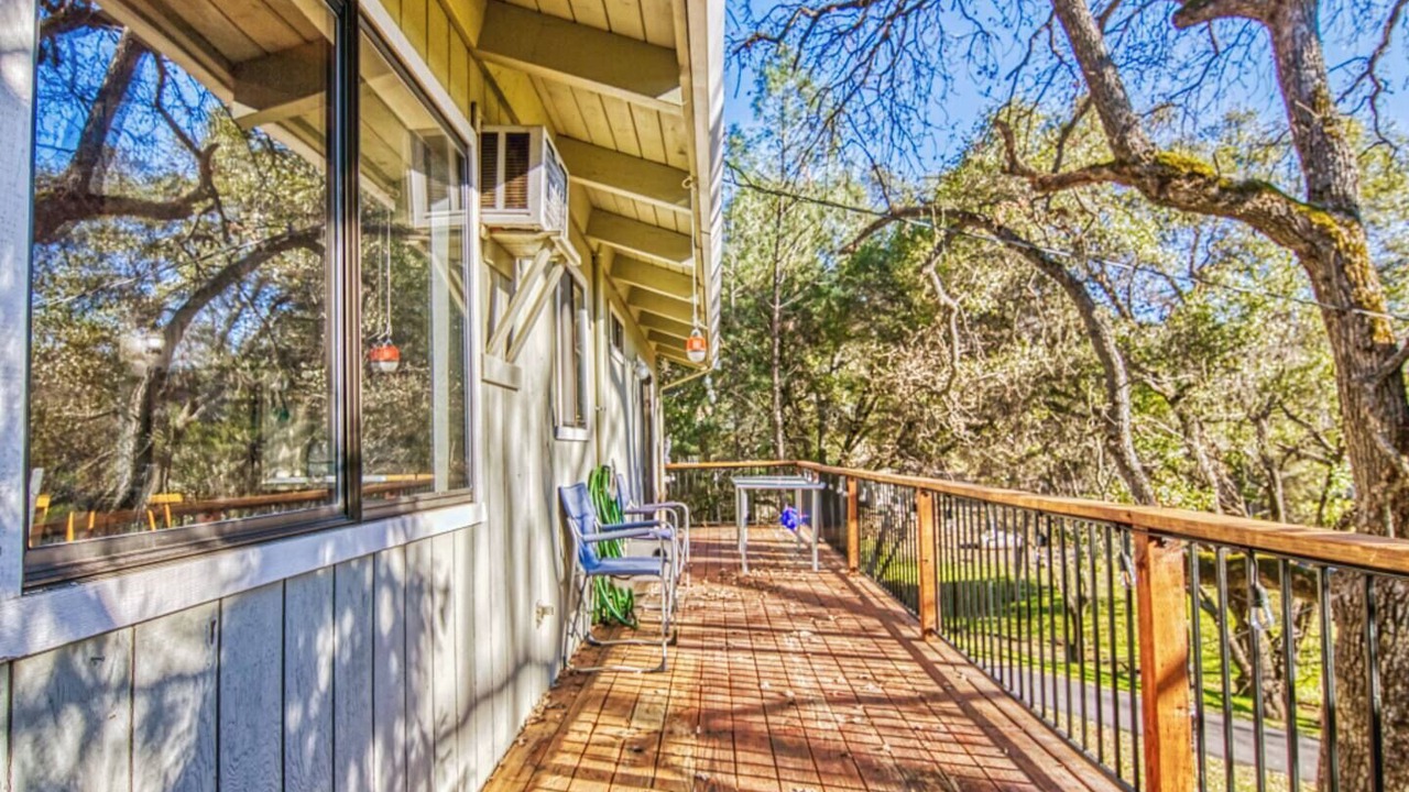 Photo of Patio Balcony in Groveland