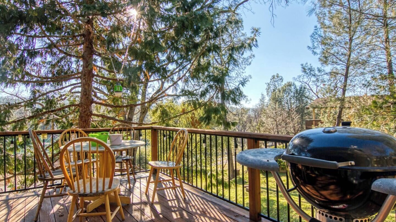 Photo of Outdoor in Groveland